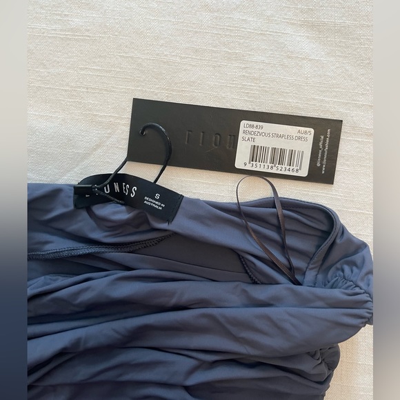 Lioness Rendezvous Strapless Dress in Slate - Picture 5 of 6